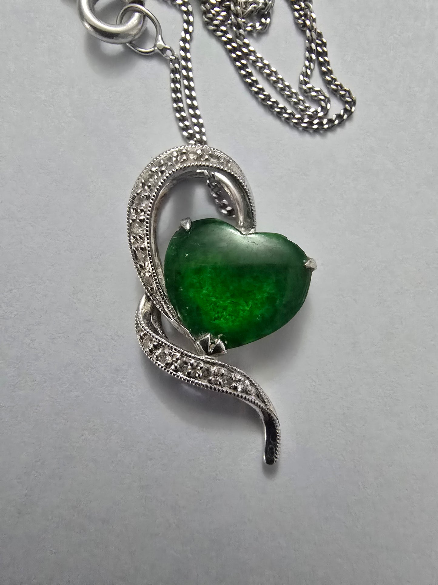Imperial Jade 18ct white gold necklace certified