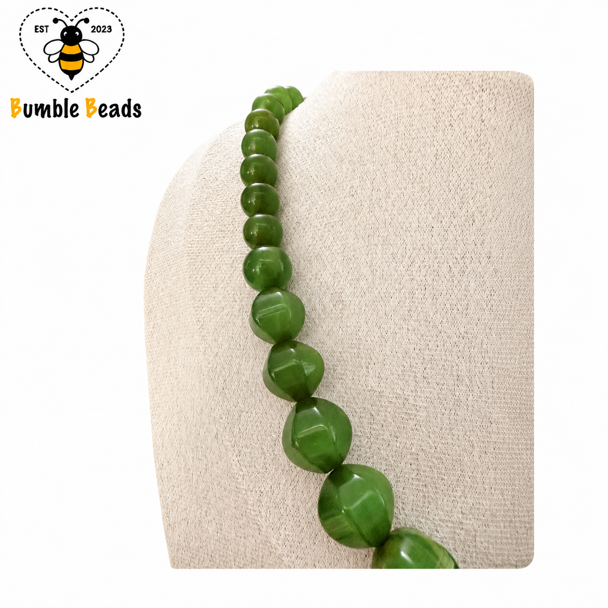 Early Vintage Green Lucite Graduated Necklace & Matching Earrings Set