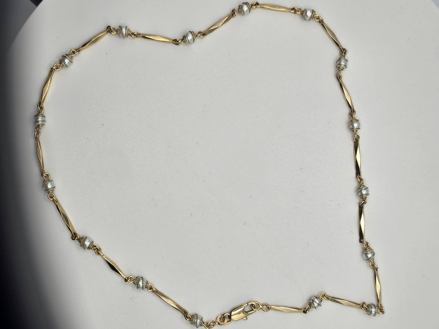 Faux pearl and rolled gold necklace