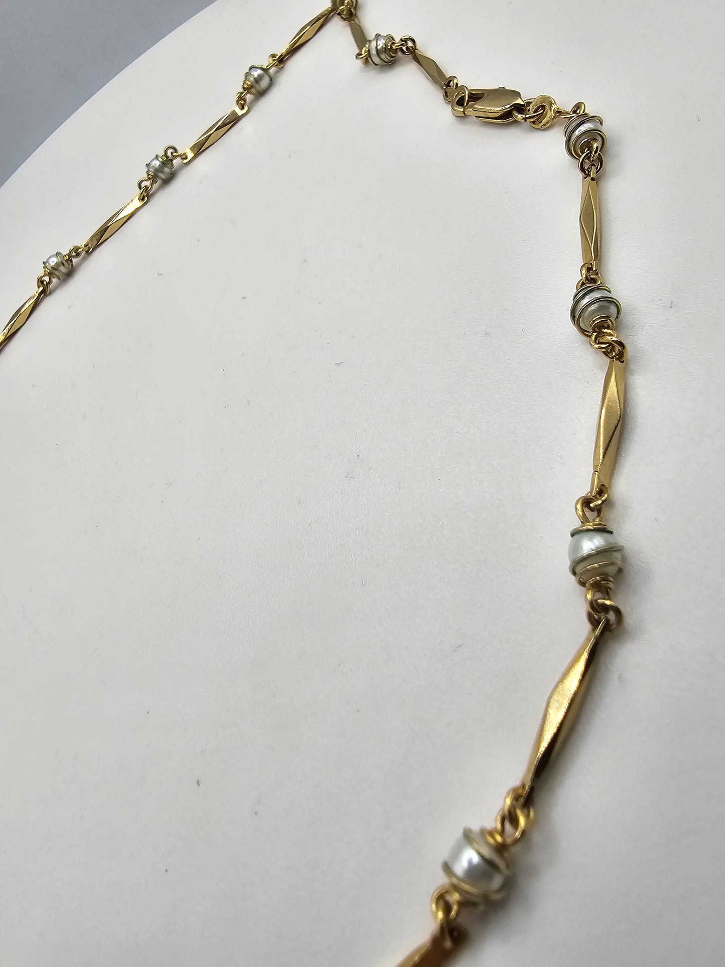 Faux pearl and rolled gold necklace